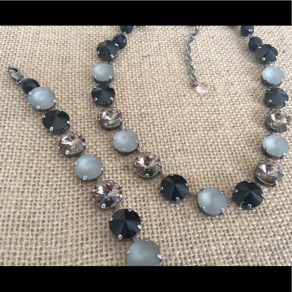 W14 Sabika Edition Cityscape Vienna choker and matching bracelet